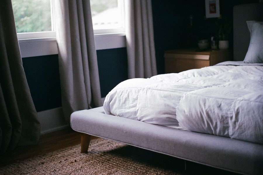 platform bed advantages