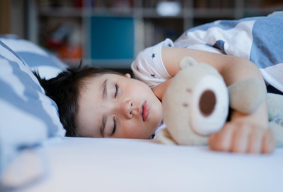 the right time to move your child to a full size bed